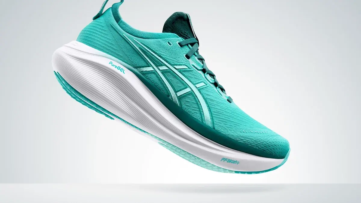 ASICS Gel-Nimbus 27 vista lateral mostrando el talón con PureGEL y la entresuela FF Blast+